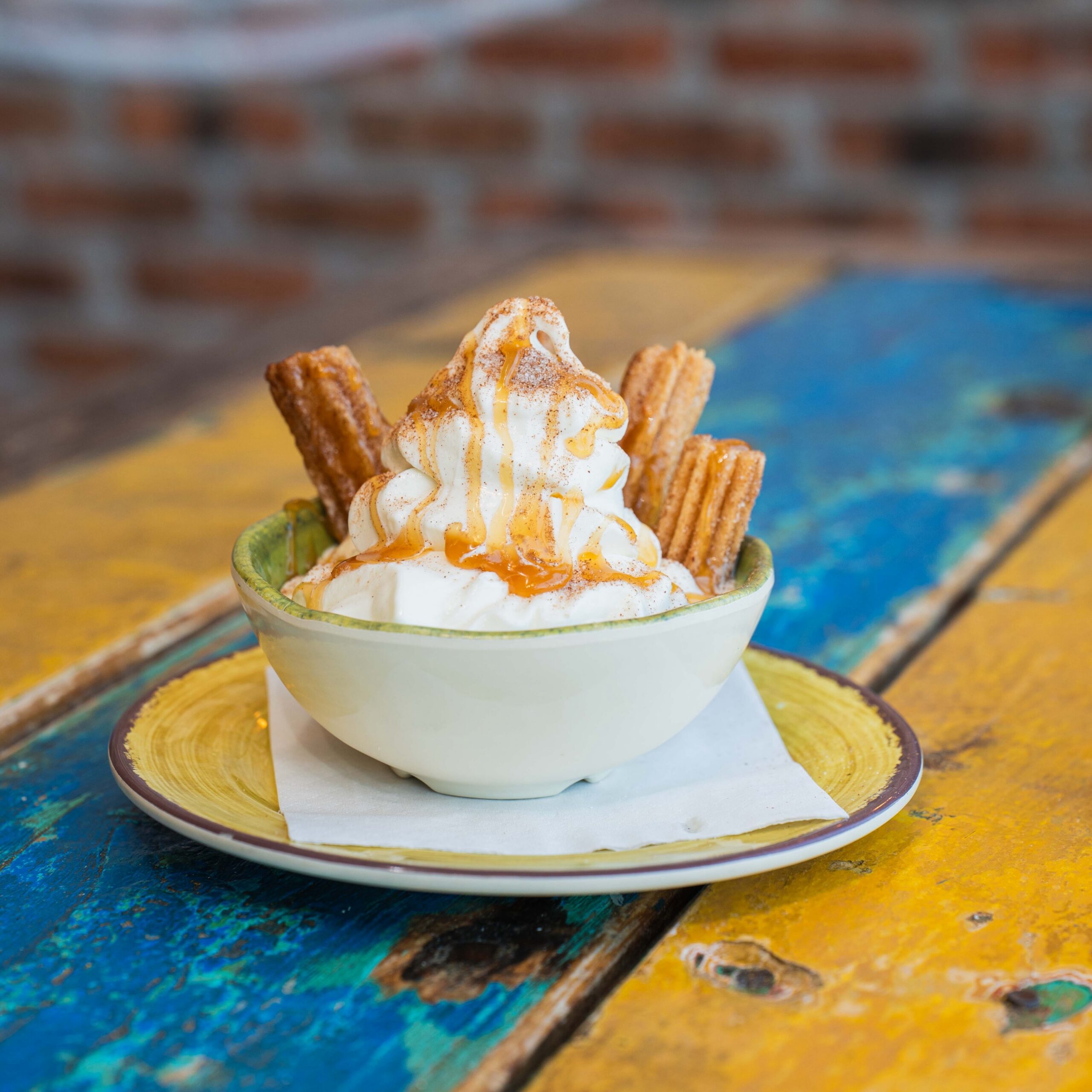 Some duos just make sense.
Warm, cinnamon-sugar churros meet cold, creamy ice cream in our Churro Sundae, and suddenly sharing dessert feels like a terrible idea.
Grab a spoon before someone else does.
#AVOTACO #ChurroSundae #Desserts #DessertLovers